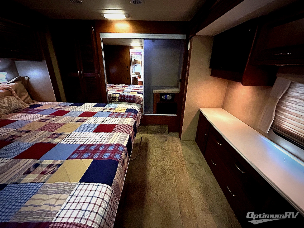 2014 Coachmen Sportscoach Cross Country 385DS Photo 17