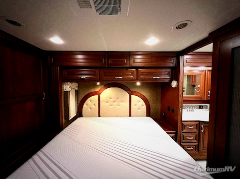 2014 Forest River Charleston 430FK RV Photo 4
