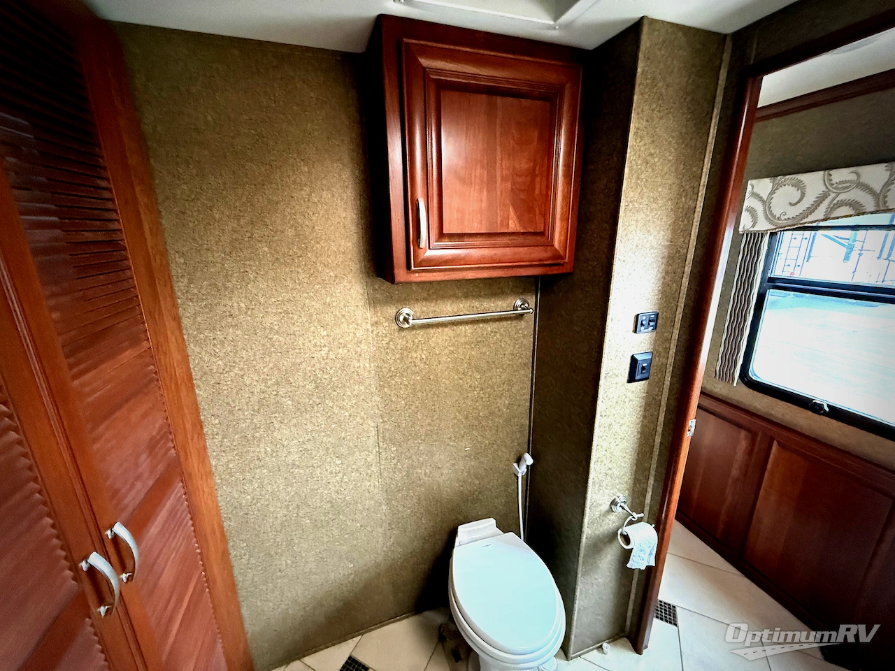 2014 Forest River Charleston 430FK Photo 24