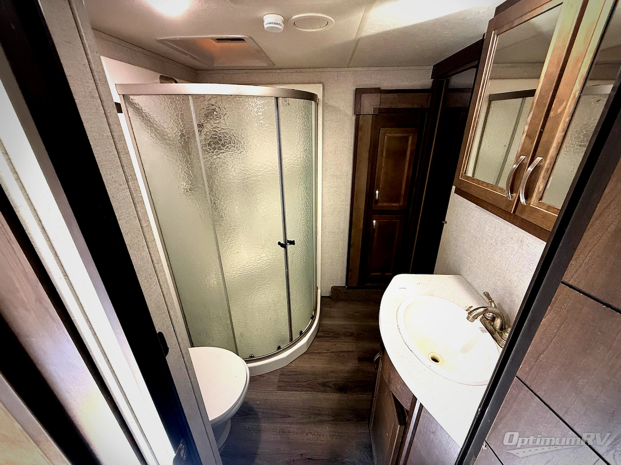 2019 Highland Ridge Highlander HF383H Photo 6