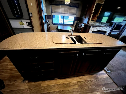 2015 Jayco Eagle Premier 351RSTS RV Photo 3