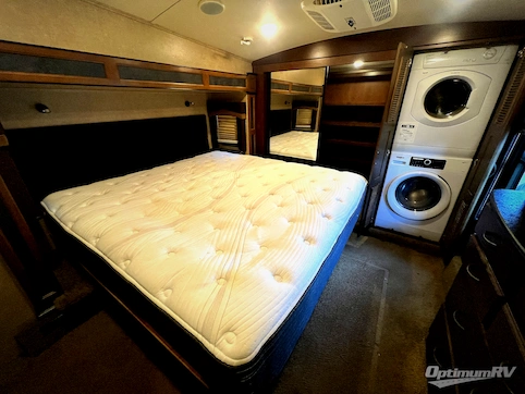 2015 Jayco Eagle Premier 351RSTS RV Photo 4
