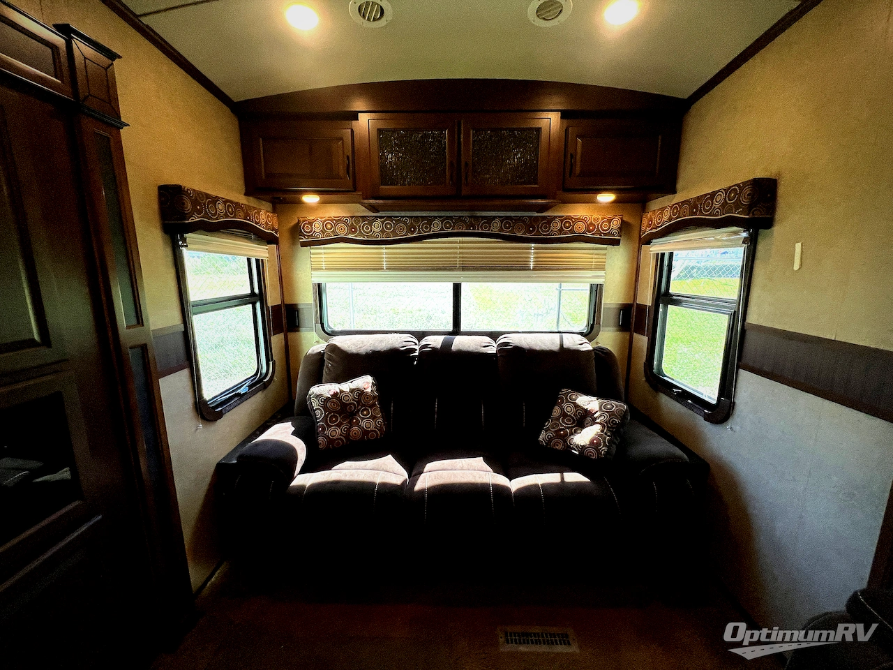 2015 Jayco Eagle Premier 351RSTS Photo 6