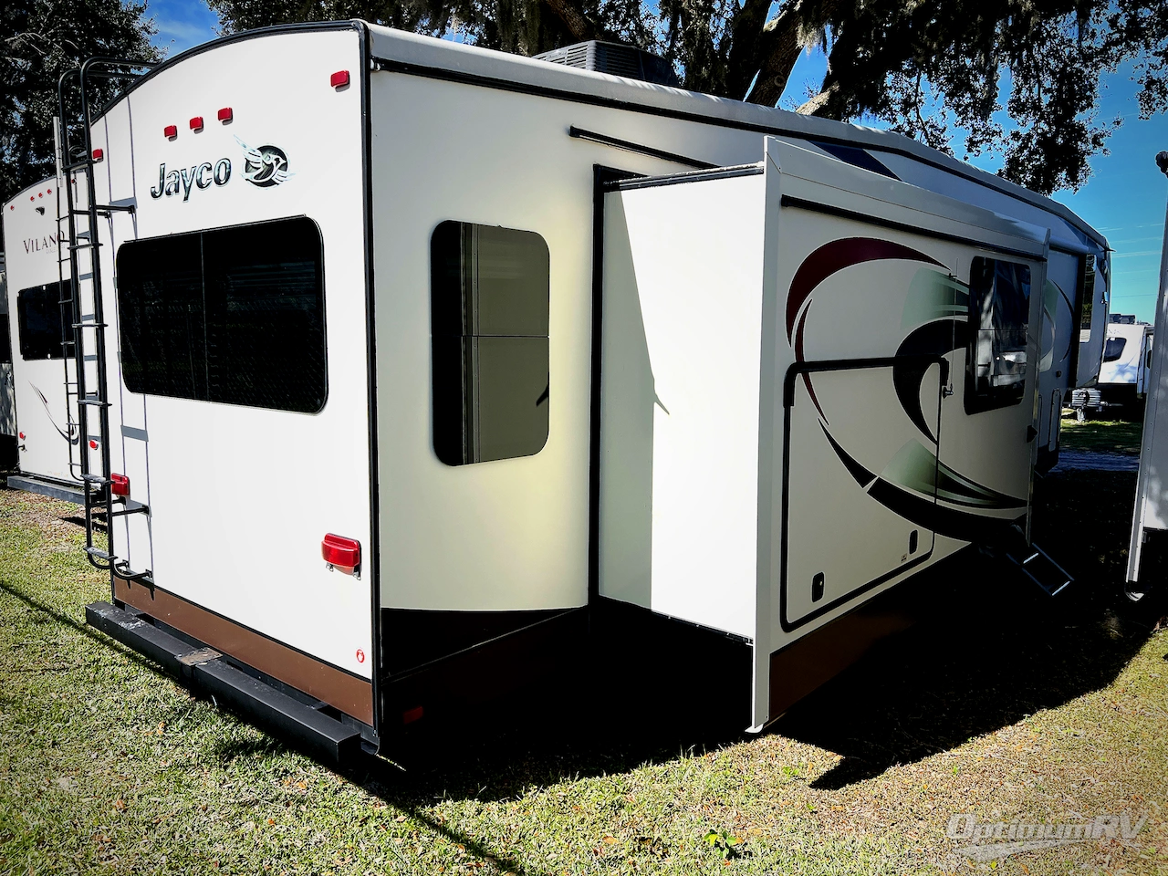 2015 Jayco Eagle Premier 351RSTS Photo 3