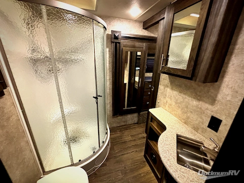 2019 Open Range Light 29IRLS RV Photo 3