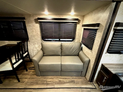 2019 Open Range Light 29IRLS RV Photo 4