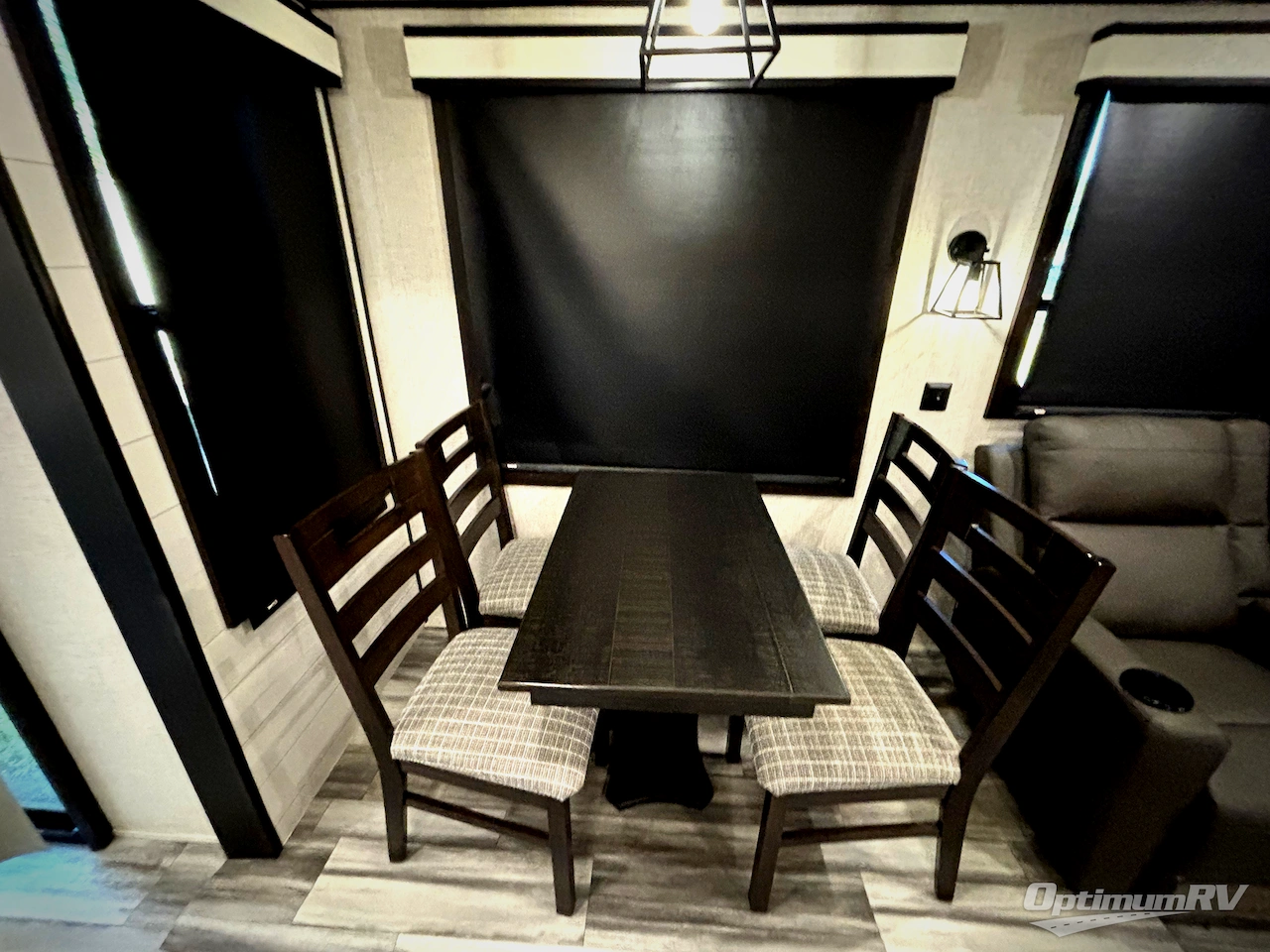 2024 Jayco Jay Flight Bungalow 40RLTS Photo 13