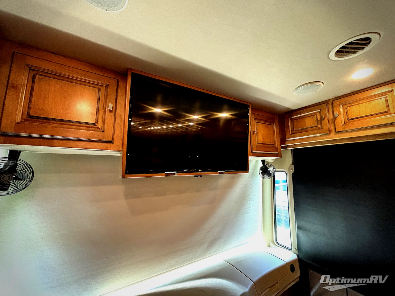 2018 Tiffin Phaeton 40 QKH Photo 10