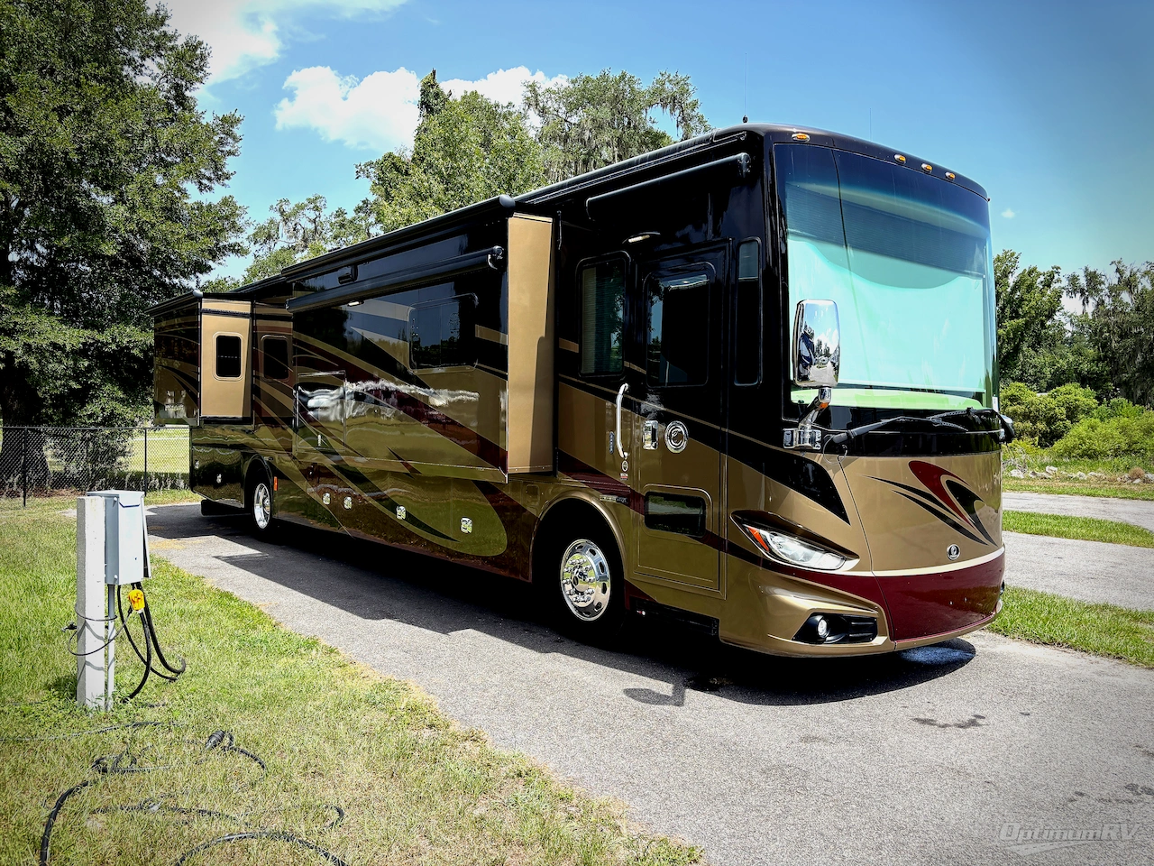 2018 Tiffin Phaeton 40 QKH Photo 1
