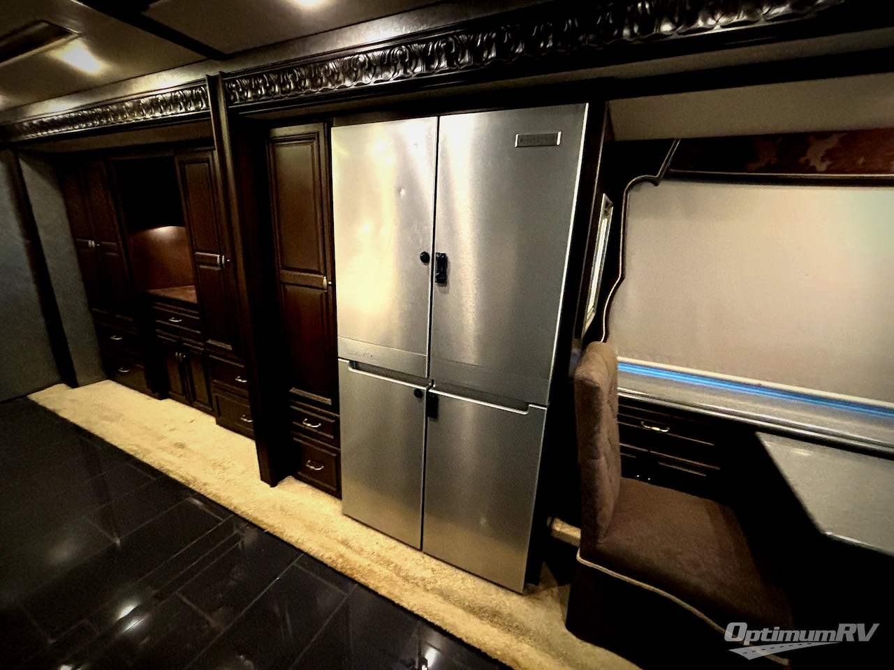 2015 Winnebago Grand Tour 42QL Photo 15