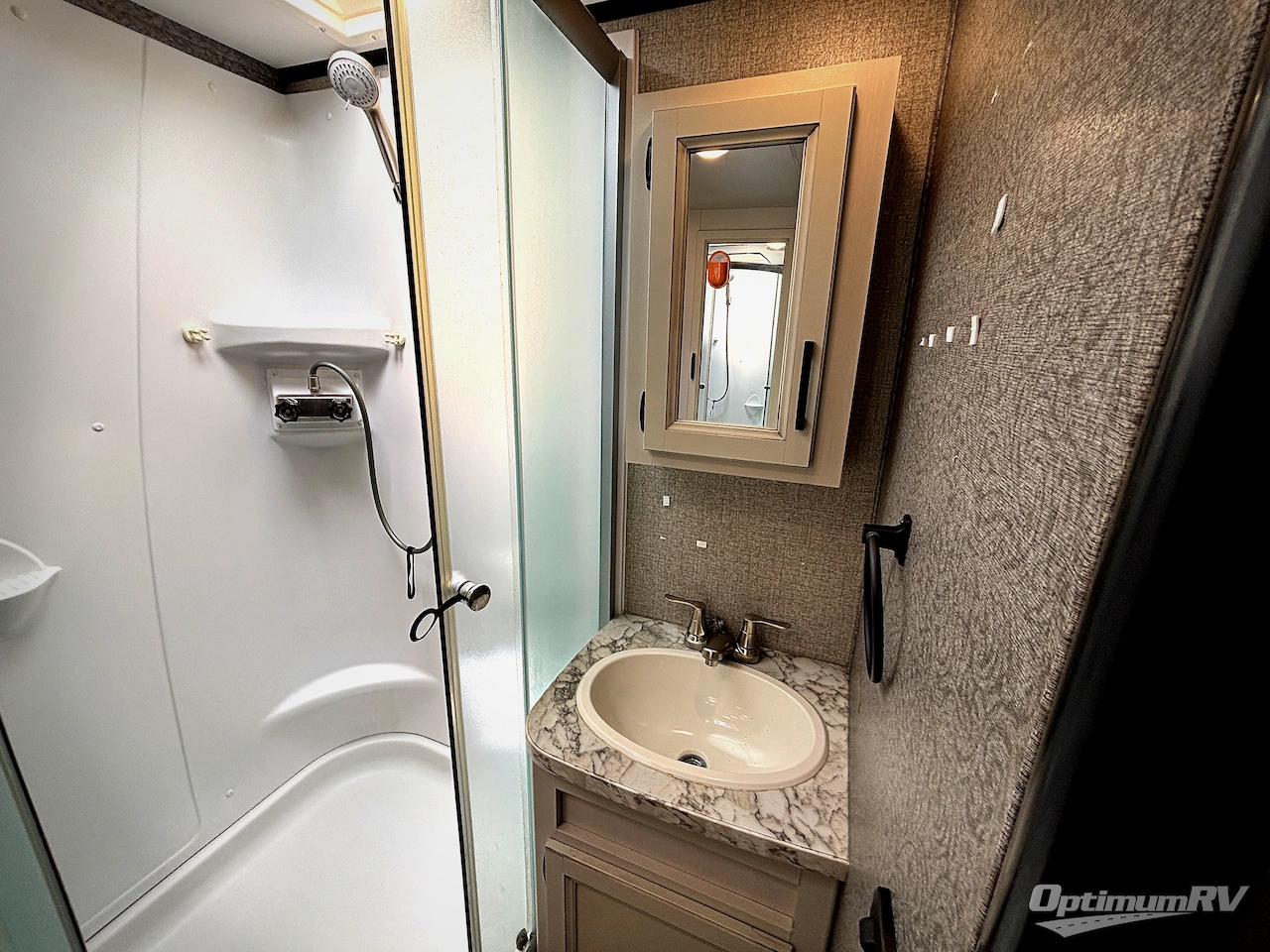 2021 Jayco Jay Feather 27RL Photo 8