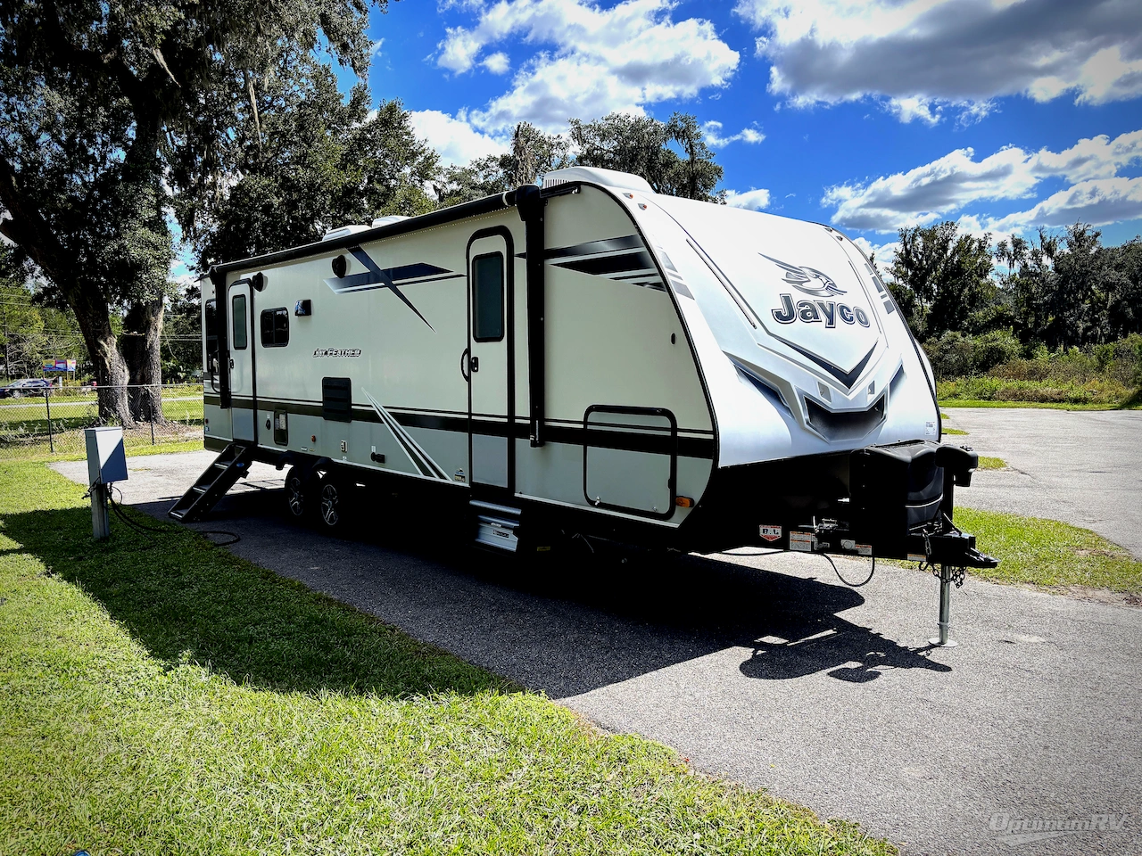 2021 Jayco Jay Feather 27RL Photo 1