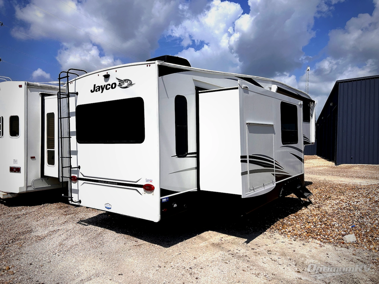 2023 Jayco Eagle HT 30.5RSOK Photo 2