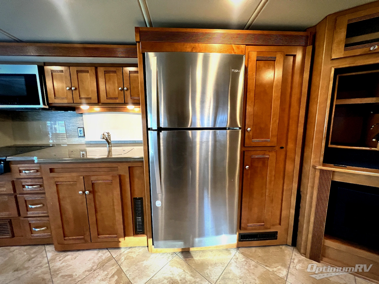 2019 Winnebago Forza 38F Photo 15