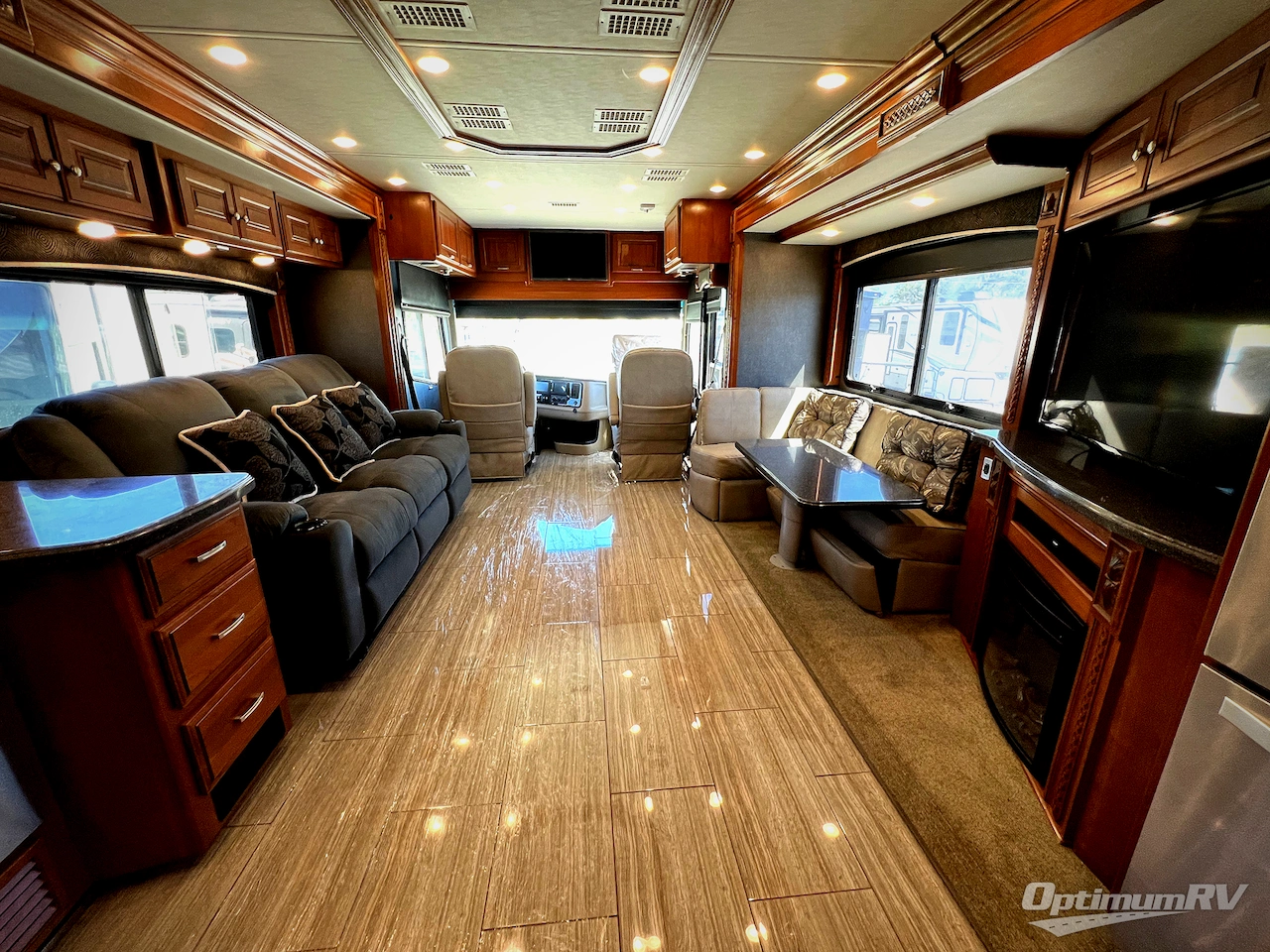 2017 Holiday Rambler Endeavor 40D Photo 5