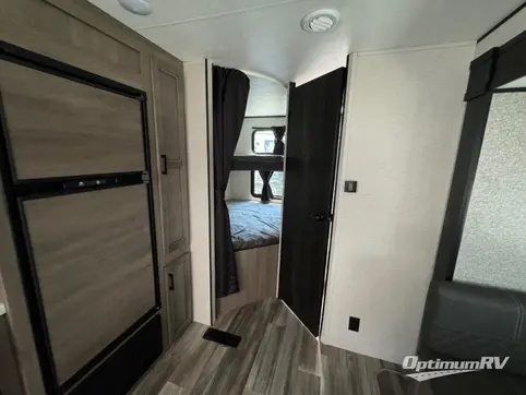 2022 Starcraft Autumn Ridge 26BHS RV Photo 3