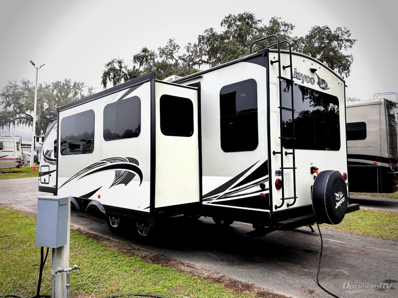 2020 Jayco White Hawk 28RL Photo 3