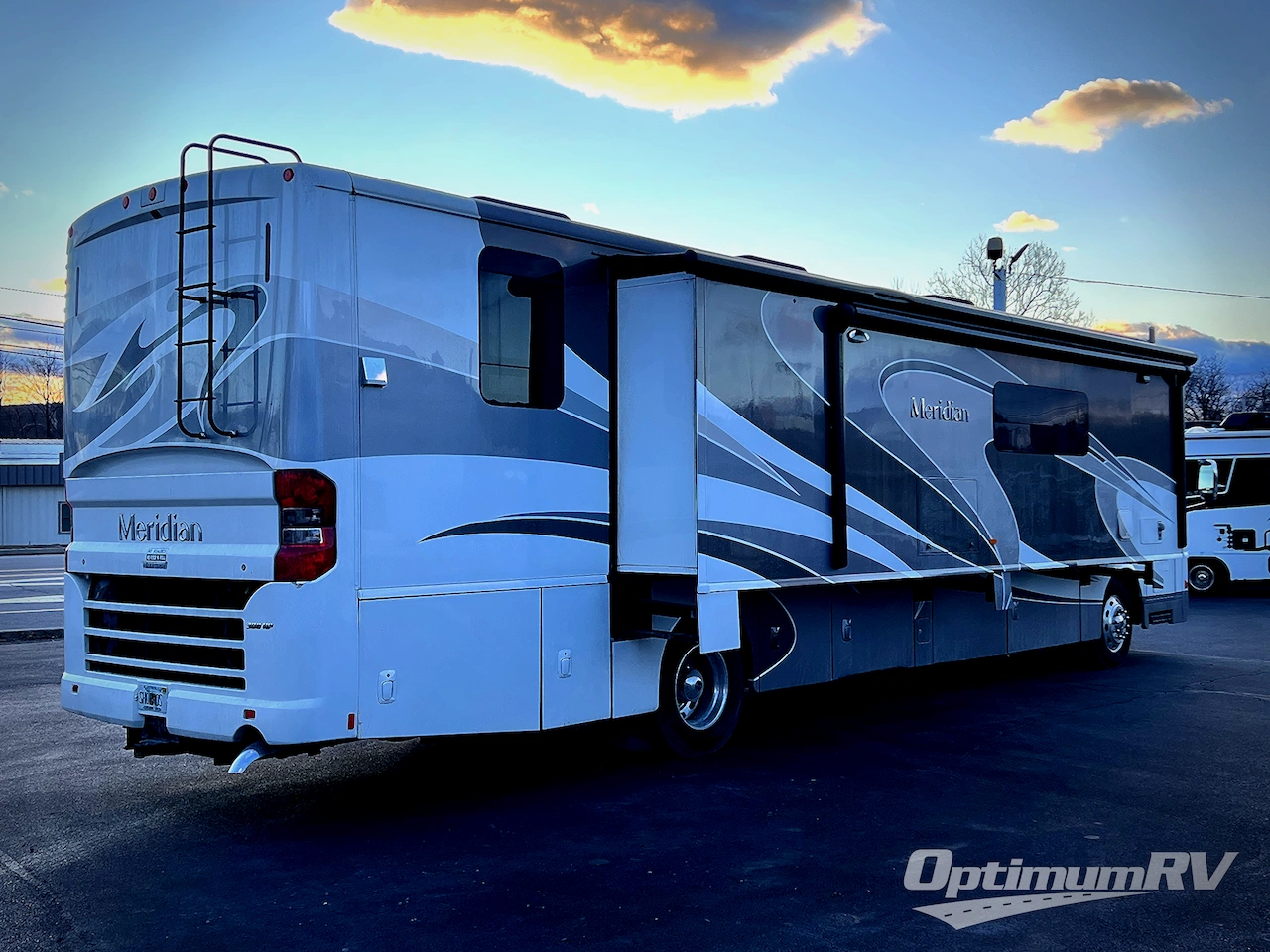 2015 Itasca Meridian 40R Photo 2