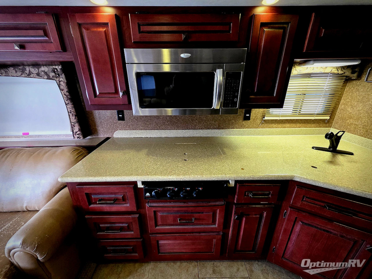 2012 Forest River Berkshire 390RB Photo 9