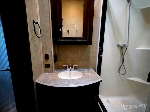 2015 Jayco Pinnacle 38FLSA RV Photo 4