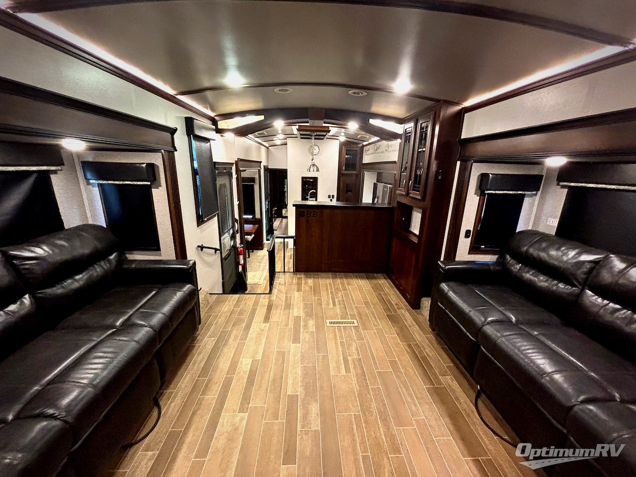 2019 Jayco Pinnacle 38FLWS Photo 5