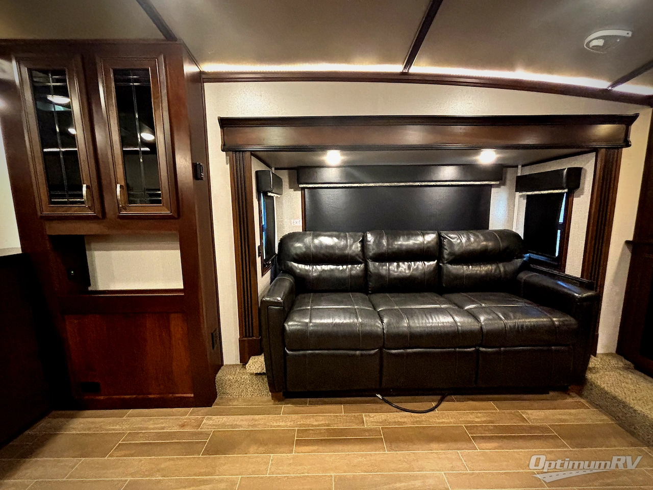 2019 Jayco Pinnacle 38FLWS Photo 6