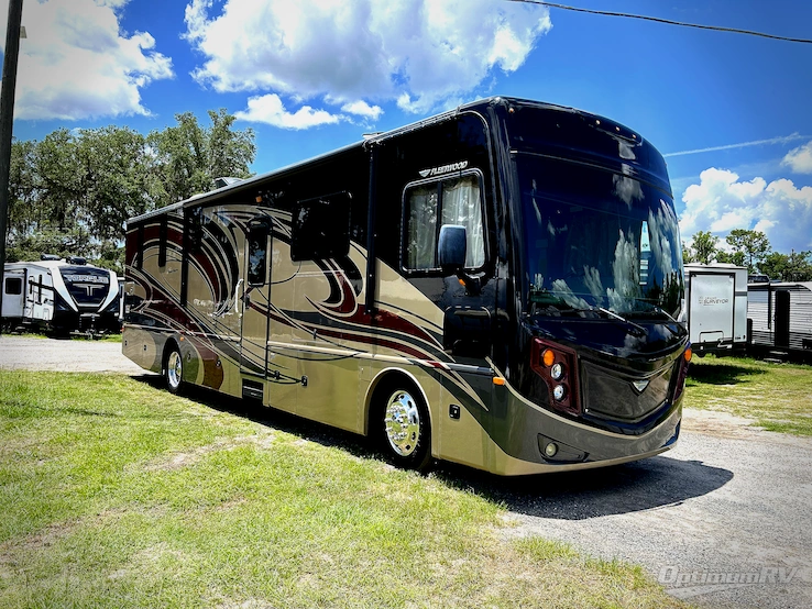 2018 Fleetwood Pace Arrow 35E RV Photo 1