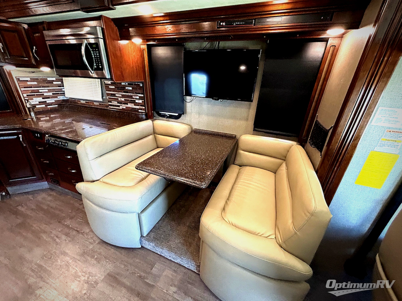 2018 Fleetwood Pace Arrow 35E Photo 11