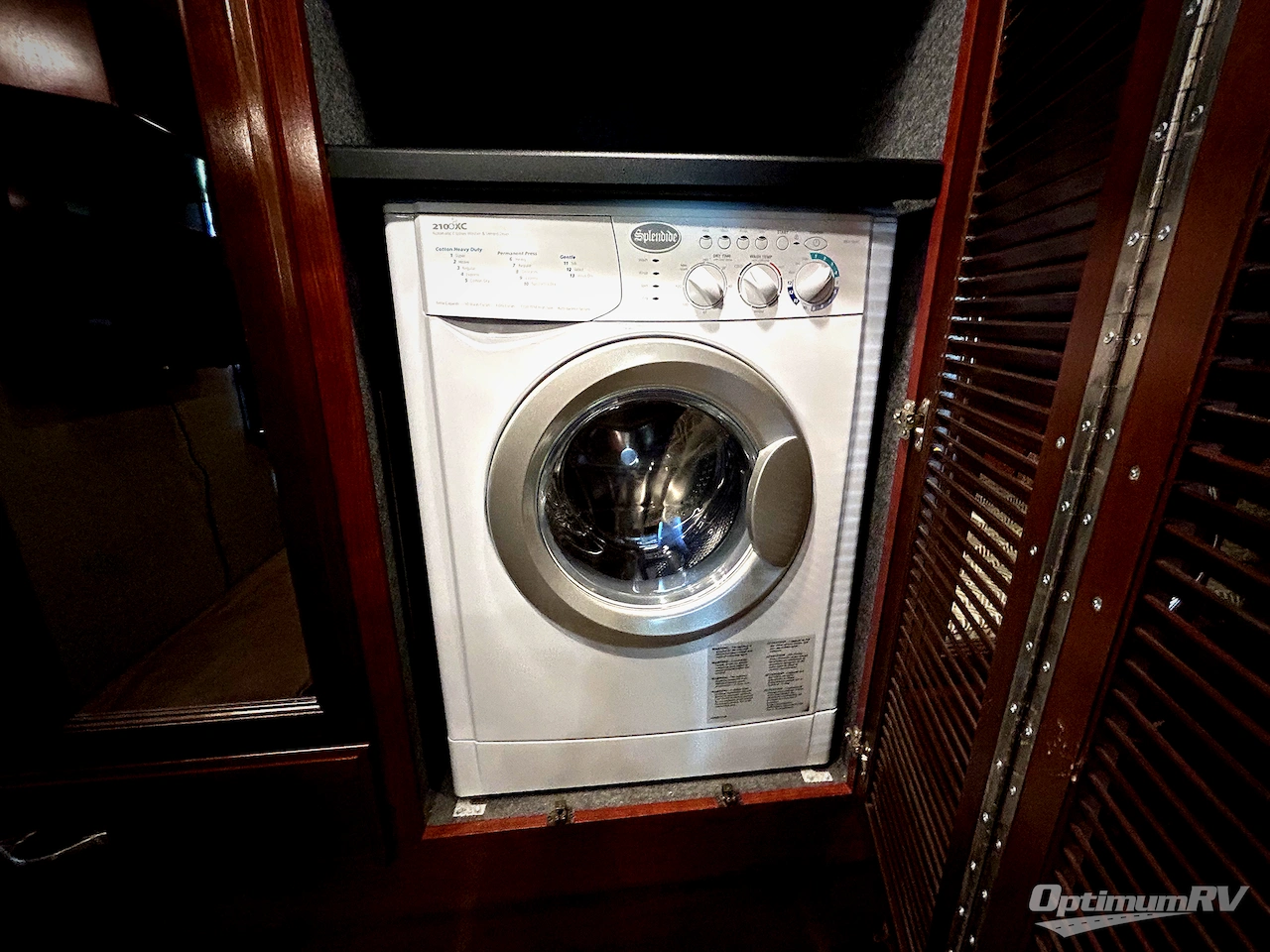 2018 Fleetwood Pace Arrow 35E Photo 26