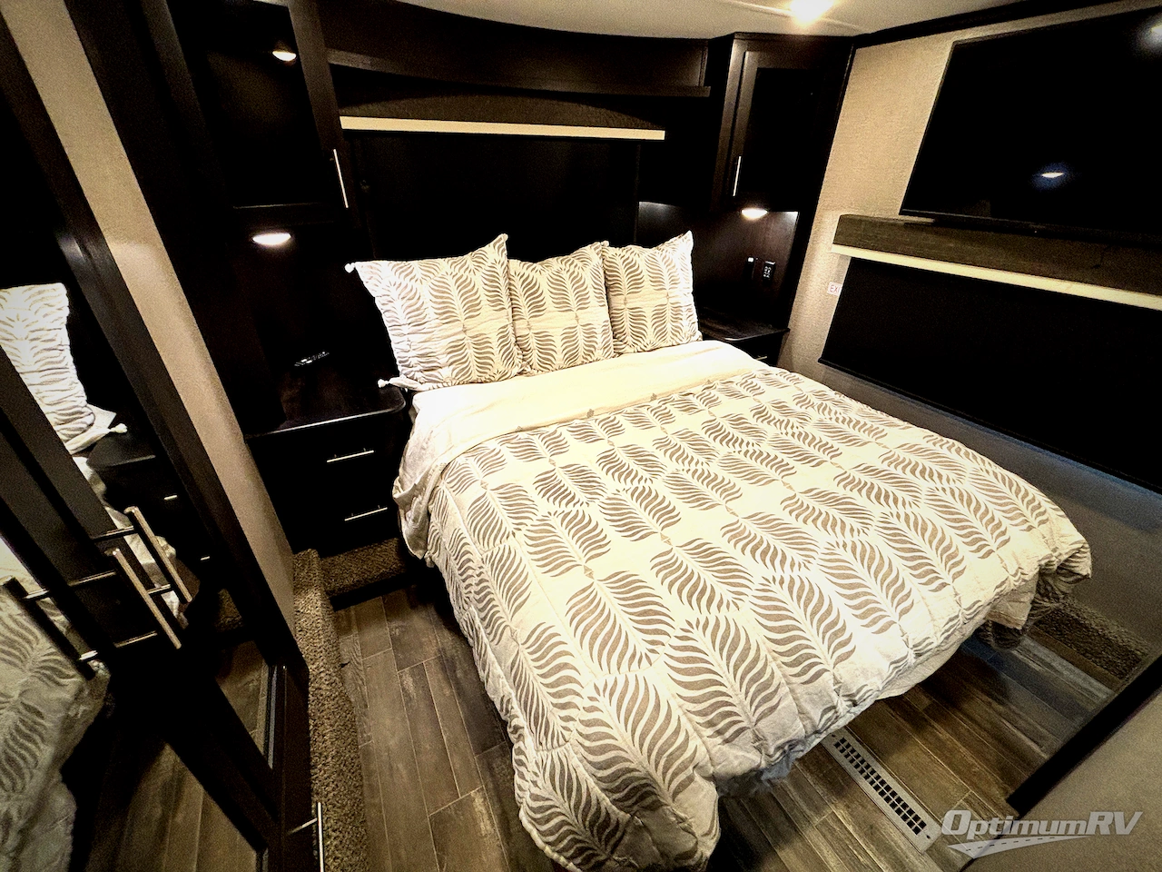 2021 Jayco Seismic 4113 Photo 7