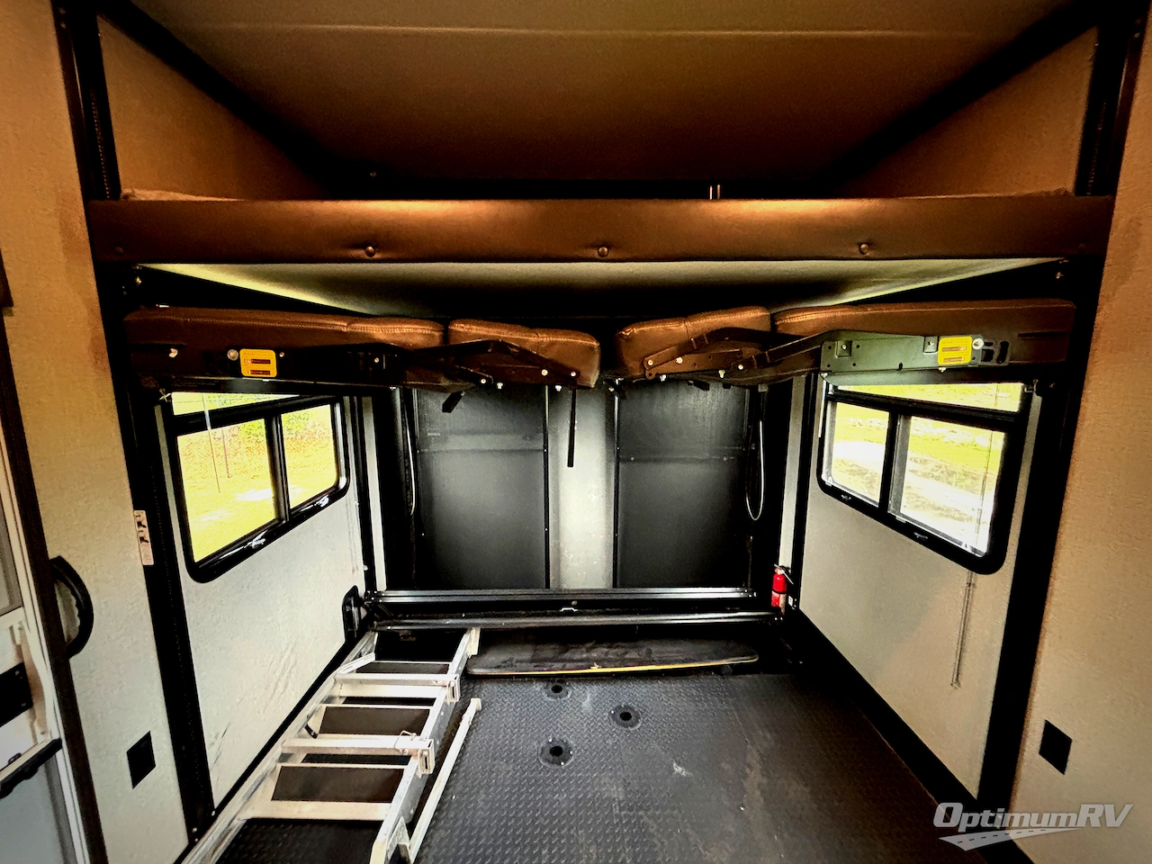2021 Jayco Seismic 4113 Photo 17