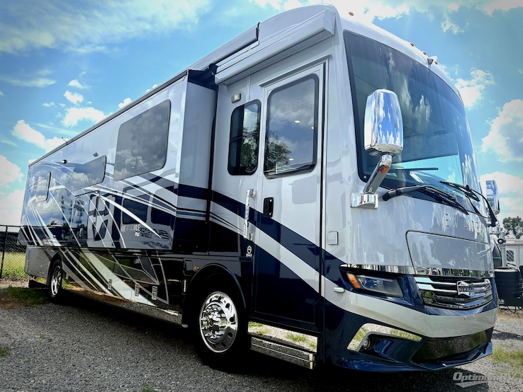 2021 Newmar New Aire 3543 RV Photo 1