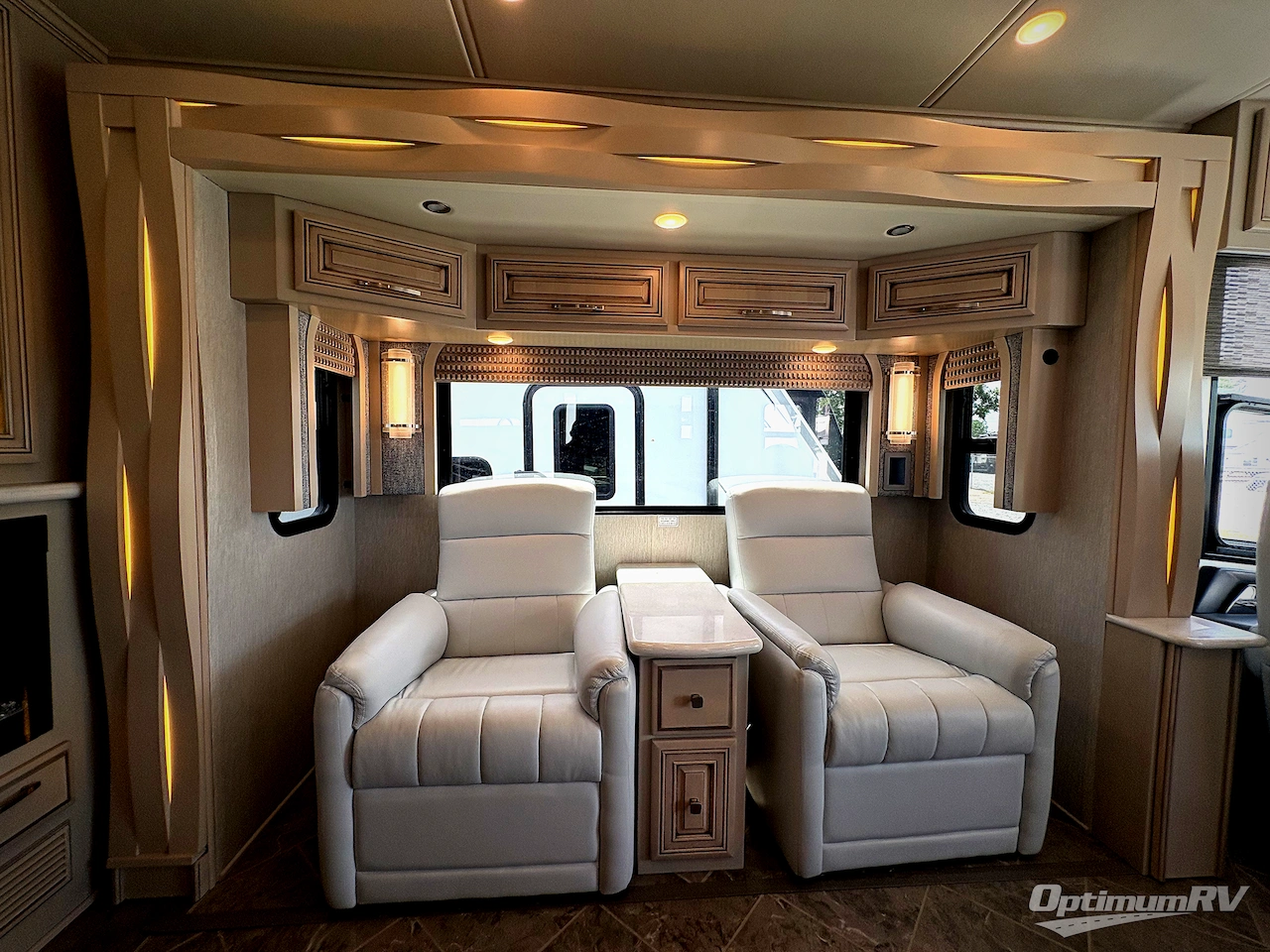 2021 Newmar New Aire 3543 Photo 9