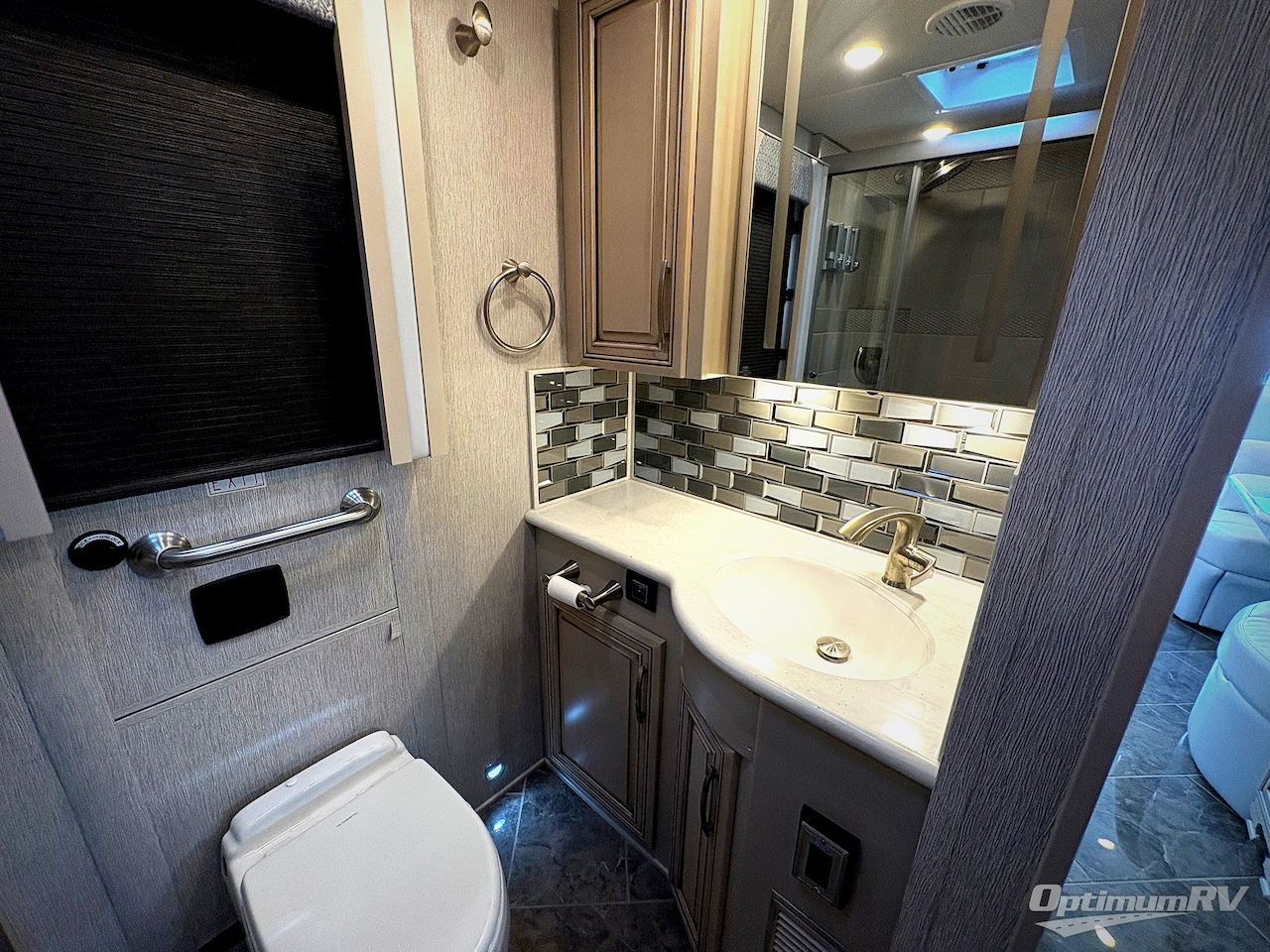 2021 Newmar New Aire 3543 Photo 15