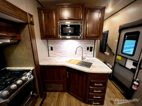 2020 Jayco Eagle HT 27.5RLTS RV Photo 3