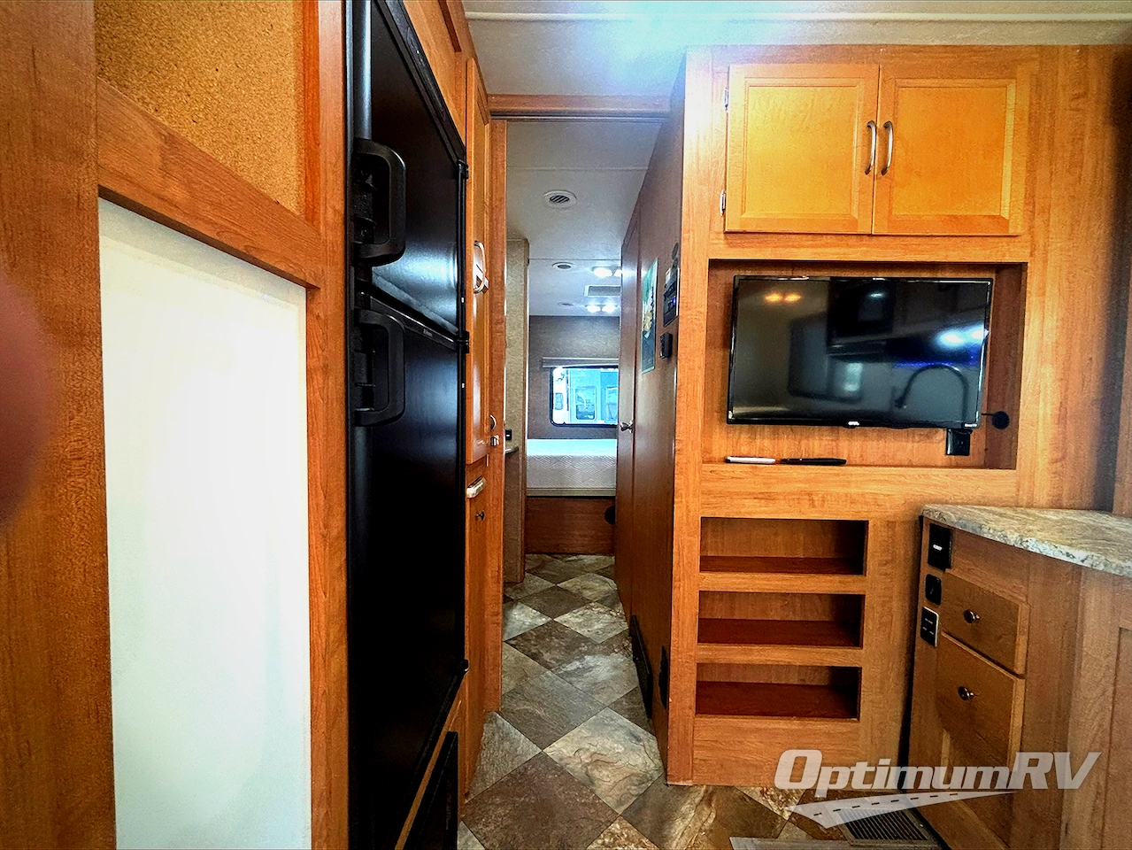 2014 Coachmen Pursuit 29 SB Photo 13