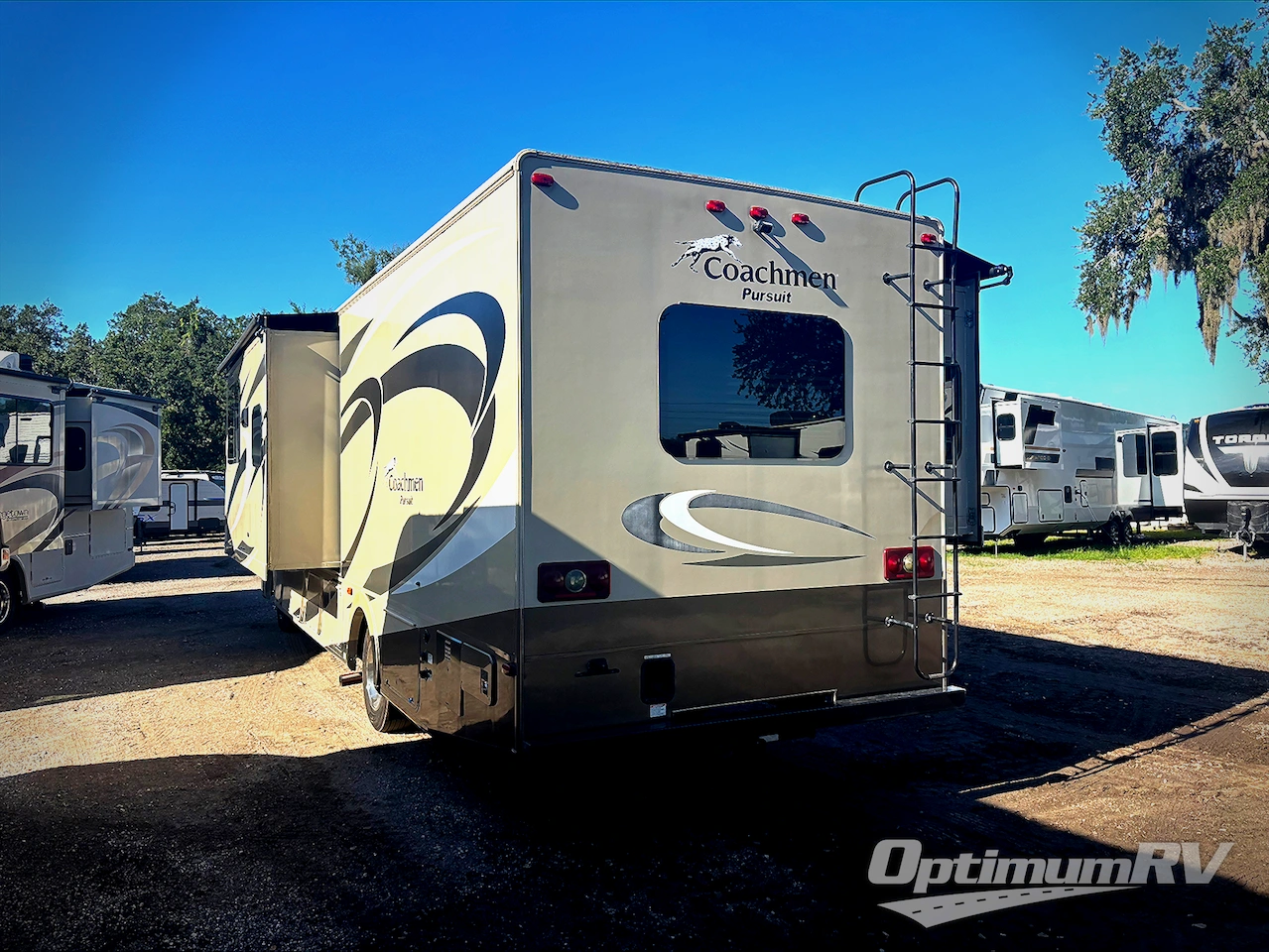 2014 Coachmen Pursuit 29 SB Photo 3
