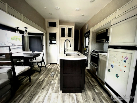 2022 Jayco Eagle HT 28.5RSTS RV Photo 2