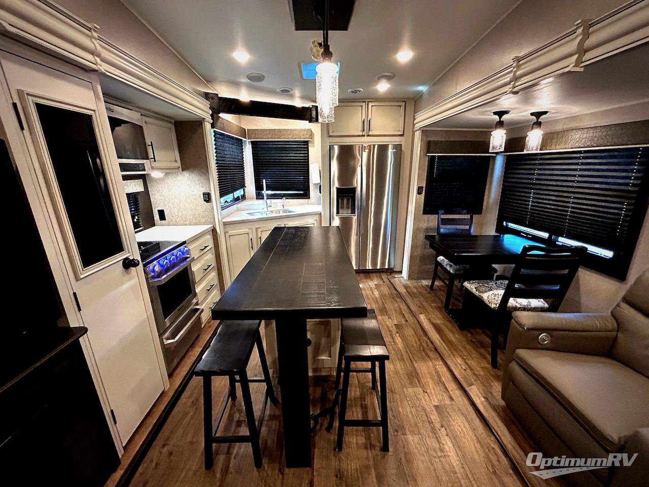 2021 Jayco Eagle 319MLOK Photo 4