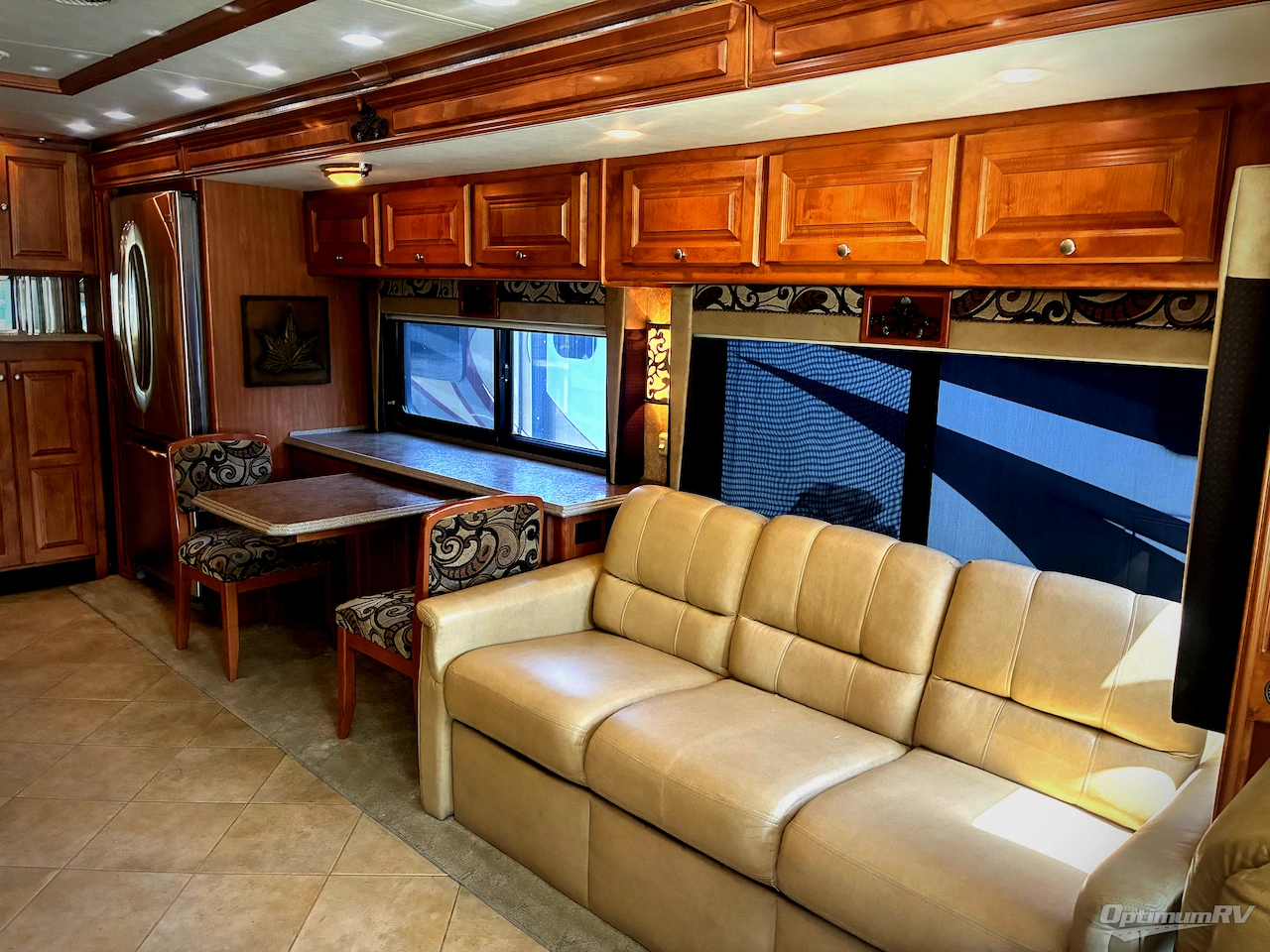 2010 Tiffin Phaeton 40QTH Photo 5