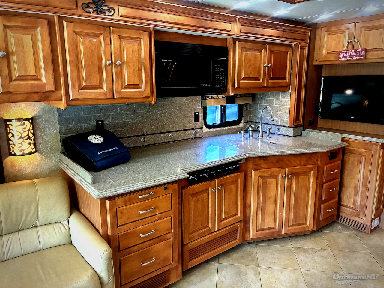 2010 Tiffin Phaeton 40QTH Photo 6