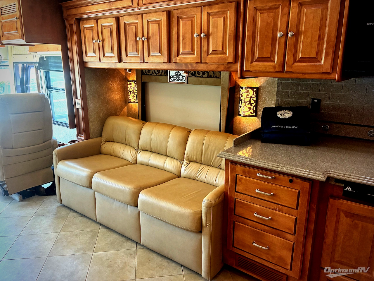 2010 Tiffin Phaeton 40QTH Photo 8