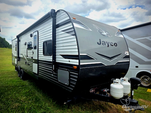 Used 2024 Jayco Jay Flight 324BDS Featured Photo
