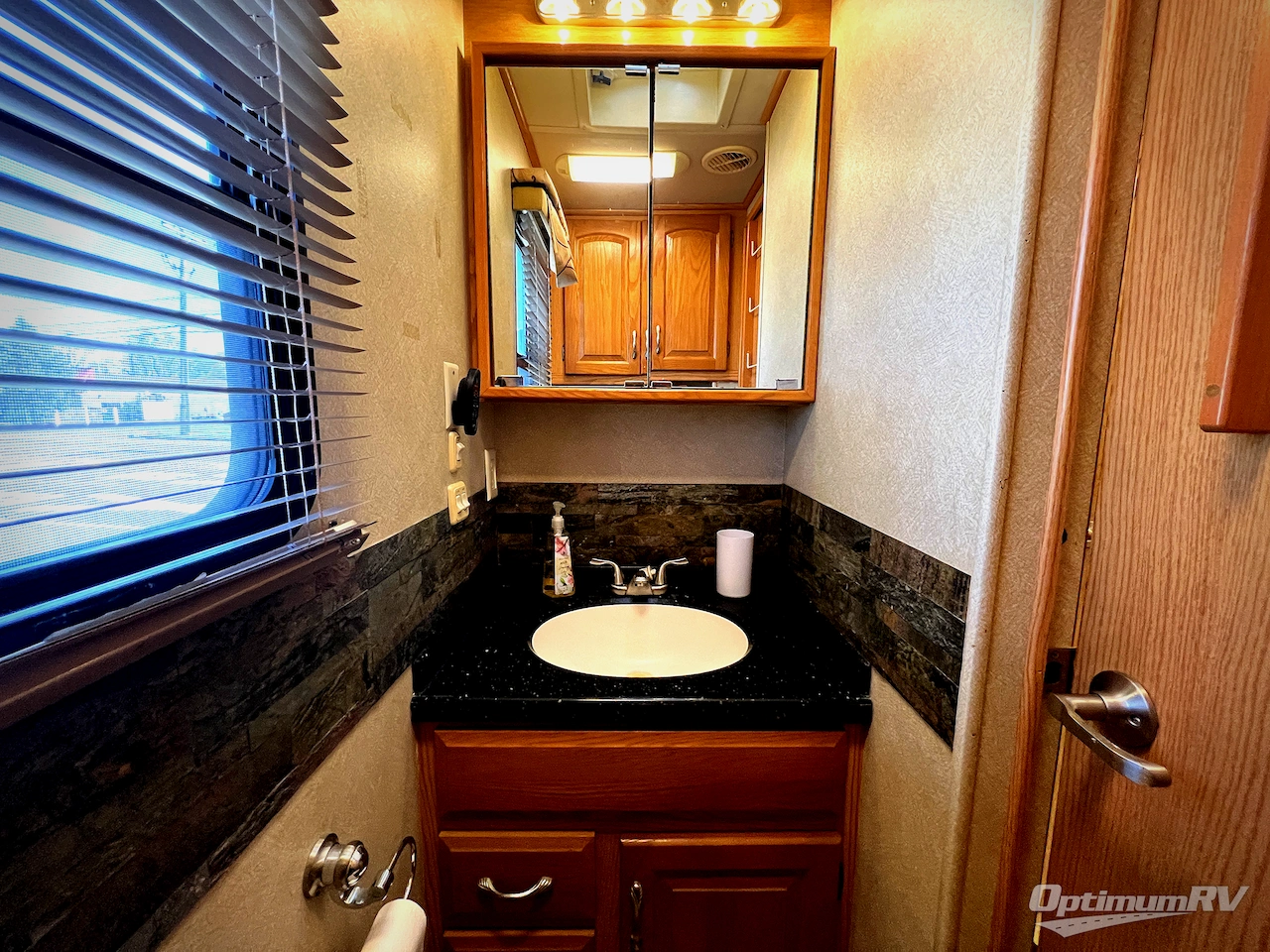 2008 Newmar Kountry Star Diesel KSDP 3916 Photo 36