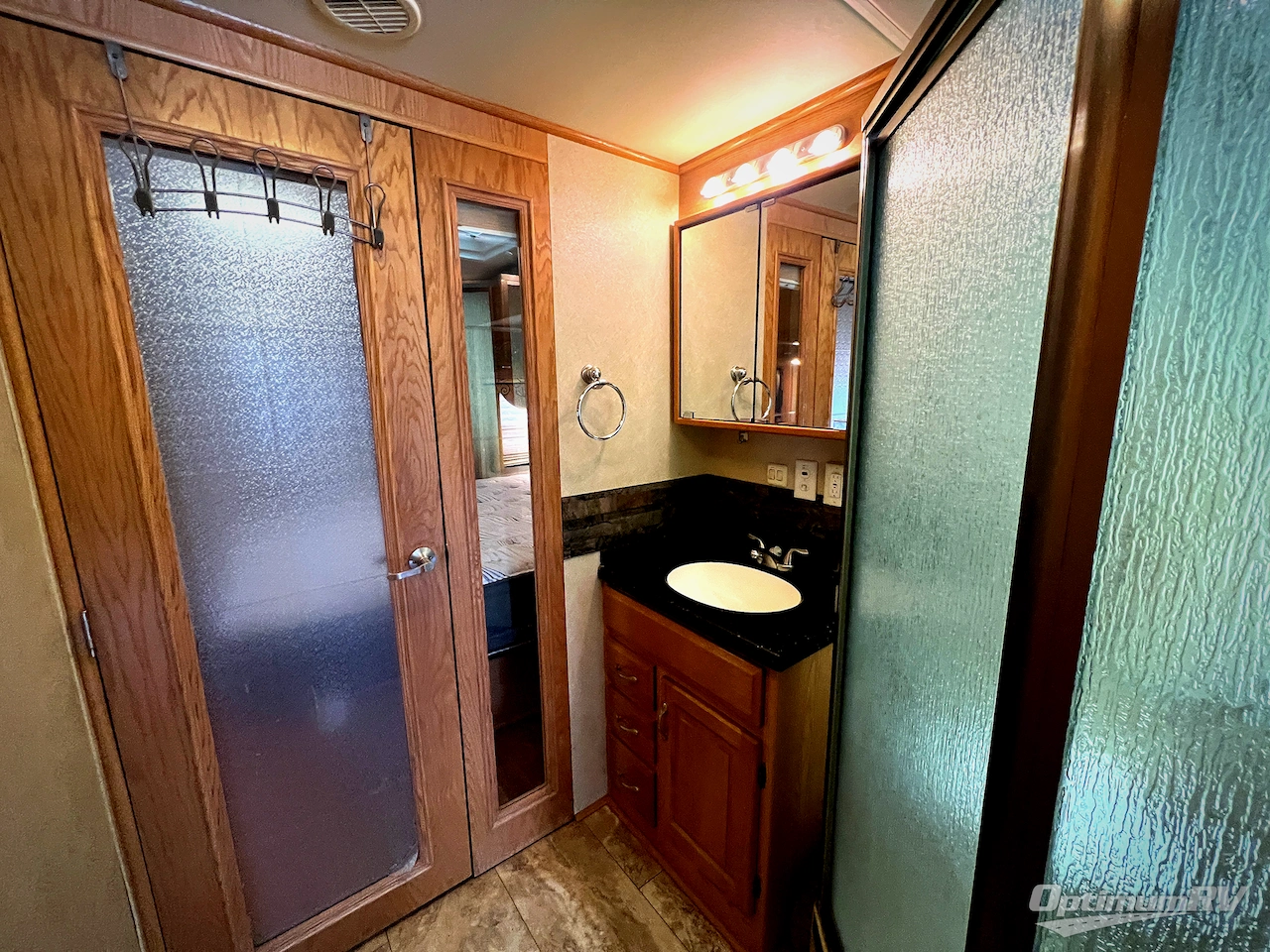 2008 Newmar Kountry Star Diesel KSDP 3916 Photo 27