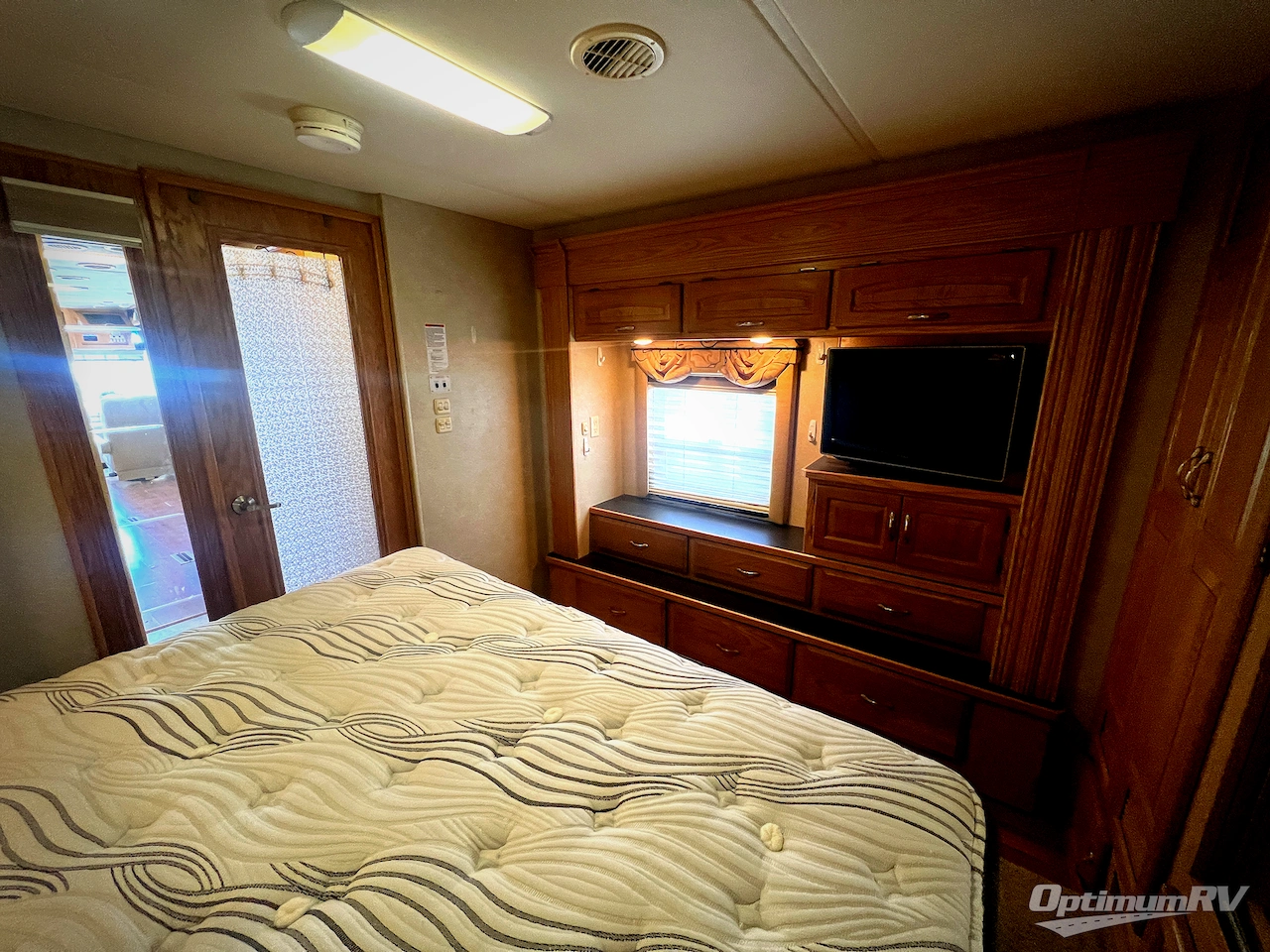 2008 Newmar Kountry Star Diesel KSDP 3916 Photo 43