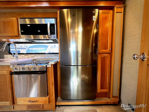 2022 Tiffin Allegro RED 340 33 AL RV Photo 3
