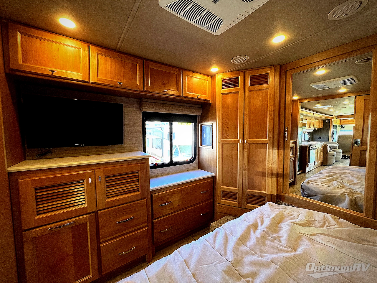 2022 Tiffin Allegro RED 340 33 AL Photo 25