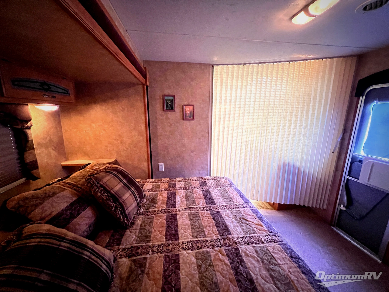 2008 Jayco Eagle 322FKS Photo 11