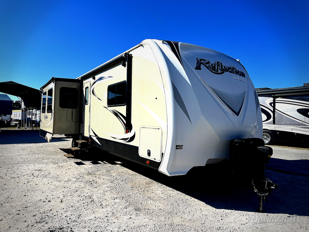 2017 Grand Design Reflection 313RLTS Photo 1